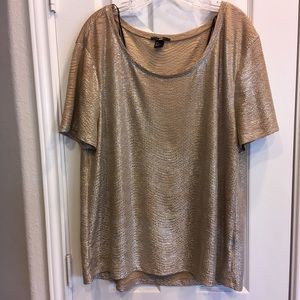 Festive gold top